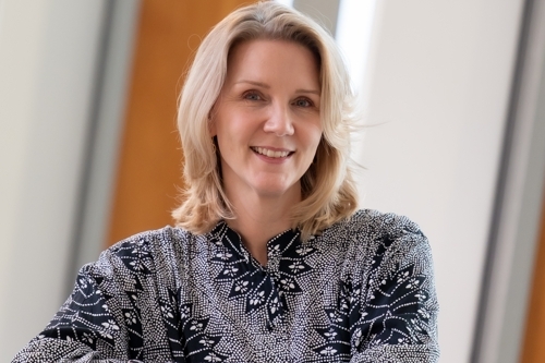 Waarnemend gemeentesecretaris Flora van den Berg breedtefoto